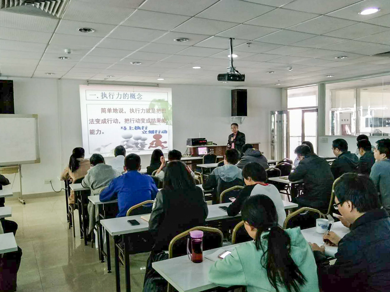 系列专题培训活动圆满结束 系列专题培训活动圆满结束